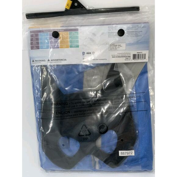 Batman T-Shirt with Cape Halloween Women's Size large Mask Easy Costume DC Comic - Picture 2 of 2